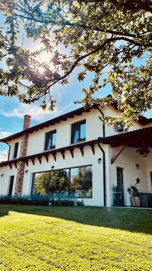 Epic House Valea Avrigului Villa Luaran gambar